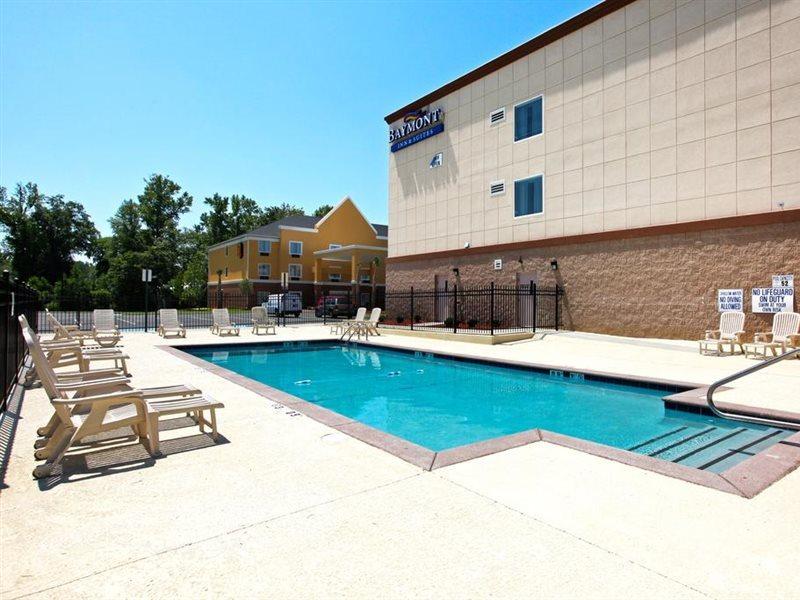 Baymont By Wyndham Savannah South Georgetown Exterior photo